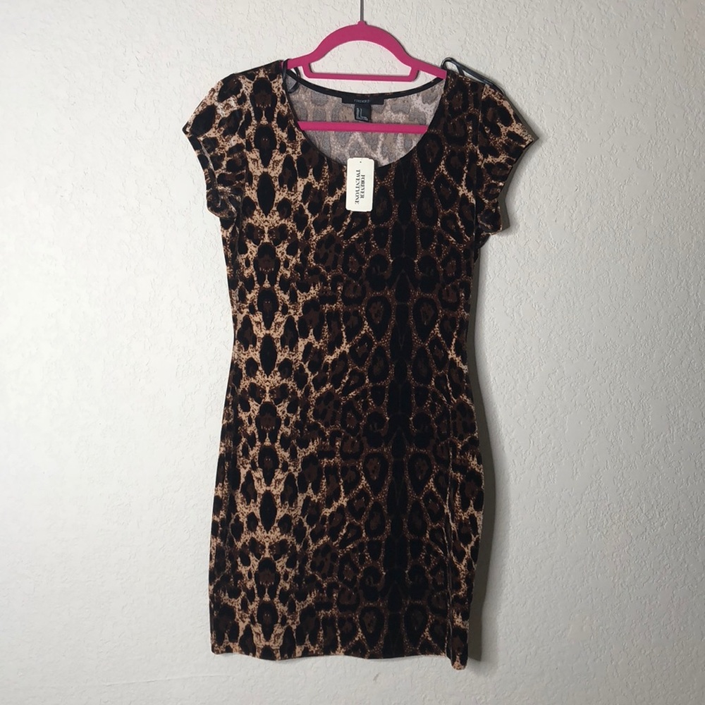 Velvet cheetah dress